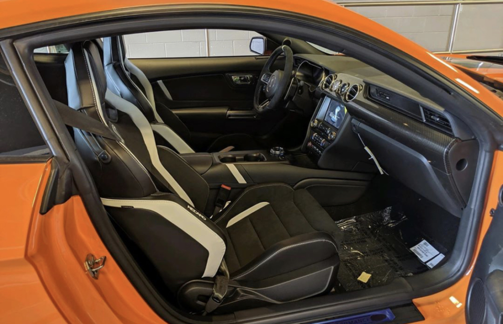 2020-ford-GT-500-car-broker-near-me-anaheim-ca-orange-interior