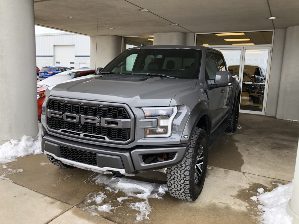 2020-ford-raptor-eureka-il-car-buying-consultant-near-me-preparing-for-delivery-in-snow